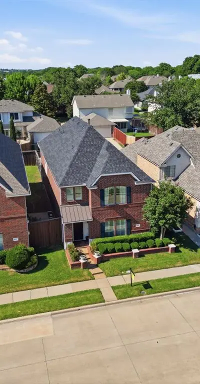 2133 Broadstone Drive, Plano TX 75025 - Photo 3