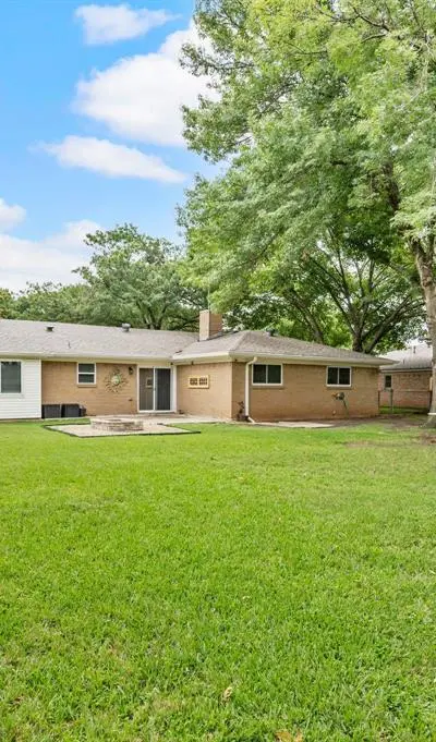 217 Glenn Drive, Hurst TX 76053