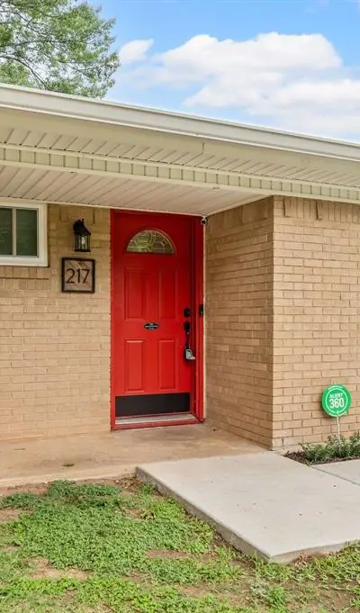 217 Glenn Drive, Hurst TX 76053 - Photo 5