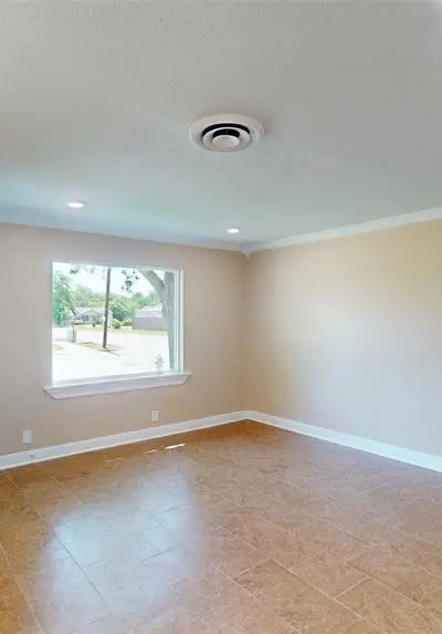 3201 Lakeland Street, Fort Worth TX 76111 - Photo 5