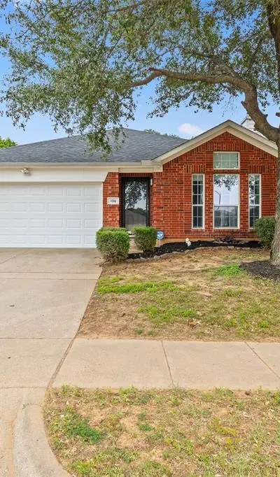 136 Goldeneye Lane, Fort Worth TX 76120