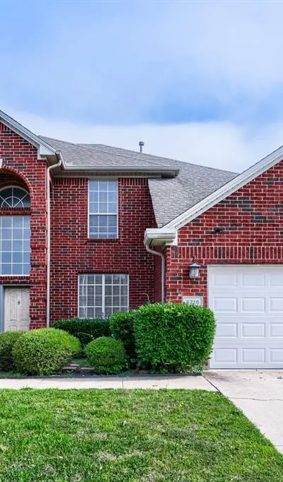 5216 Birch Grove Lane, Fort Worth TX 76137