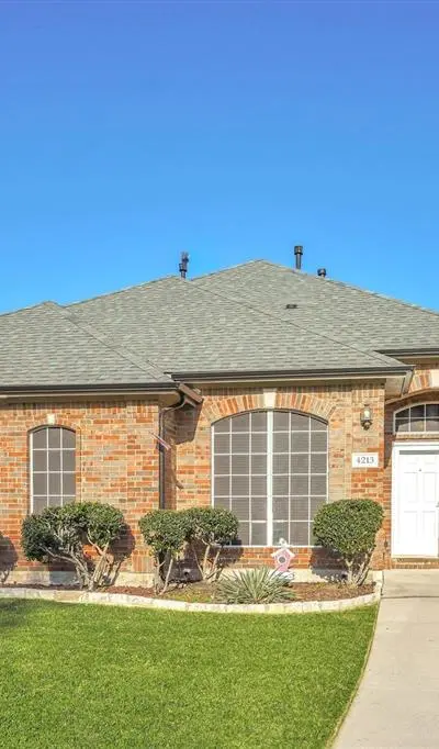 4213 Forestedge Drive, Grand Prairie TX 75052