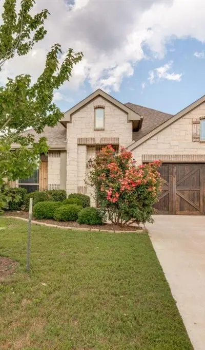 734 Larkspur Lane, Midlothian TX 76065 - Photo 3