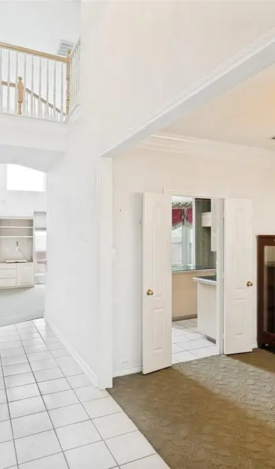 304 Kahala Drive, Dallas TX 75218 - Photo 2
