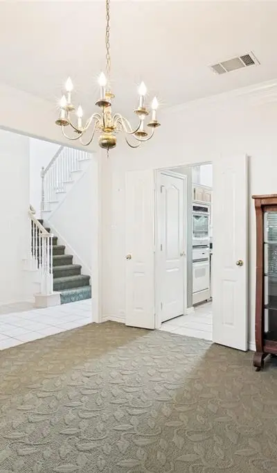 304 Kahala Drive, Dallas TX 75218 - Photo 4