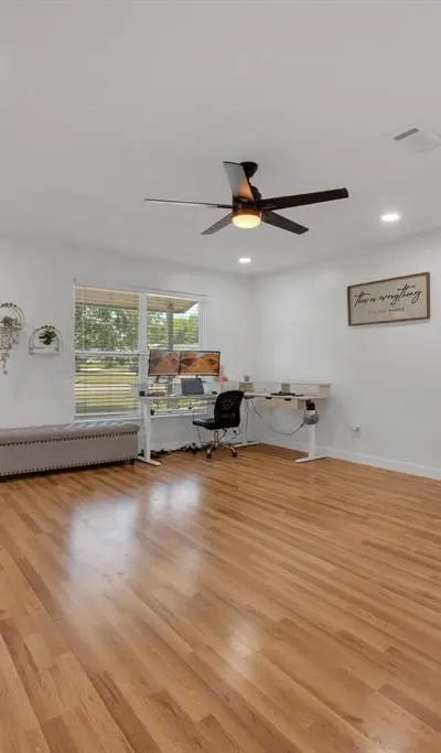 821 Lovers Lane, Grapevine TX 76051 - Photo 3