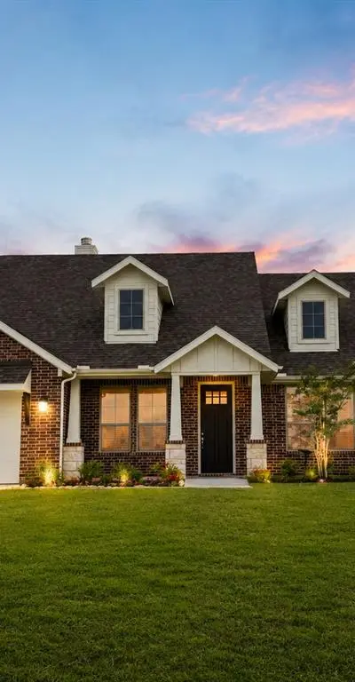 131 Llanos Drive, Decatur TX 76234