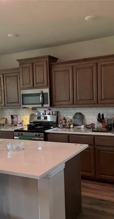 131 Llanos Drive, Decatur TX 76234 - Photo 3