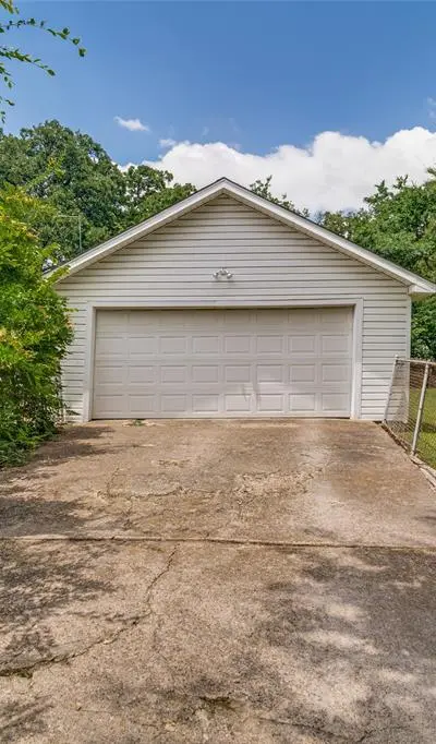 1026 S Sam Houston Road, Mesquite TX 75149 - Photo 5