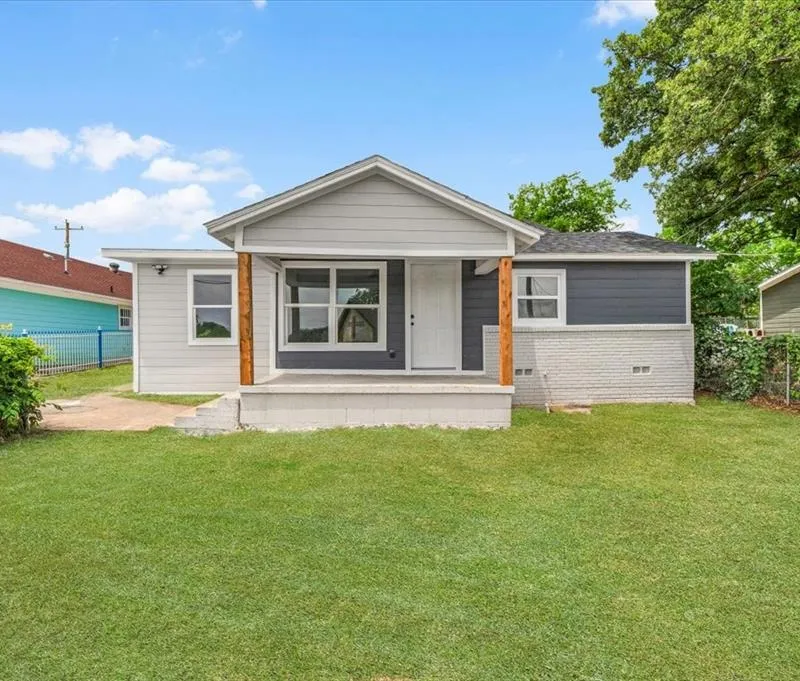 4740 Shackleford Street, Fort Worth TX 76119