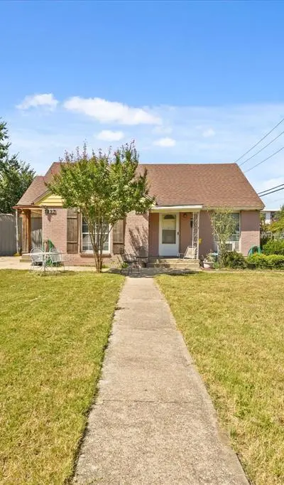 7225 Mohawk Drive, Dallas TX 75235 - Photo 5