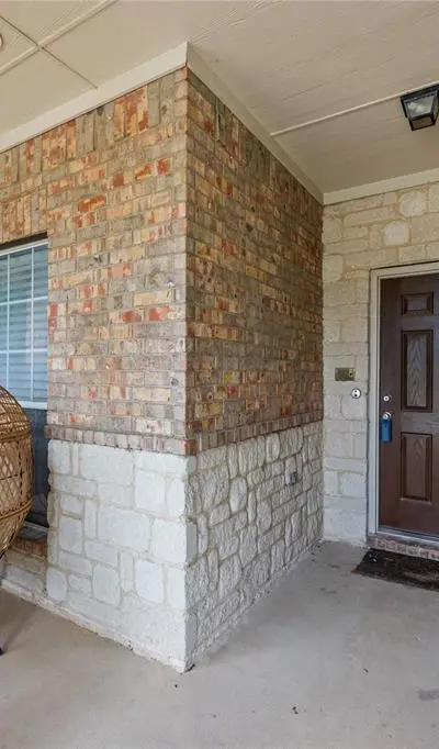 1707 W Venus Drive, Lancaster TX 75134 - Photo 3