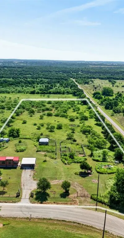 2401 Lamkin Road, Mineral Wells TX 76067 - Photo 4