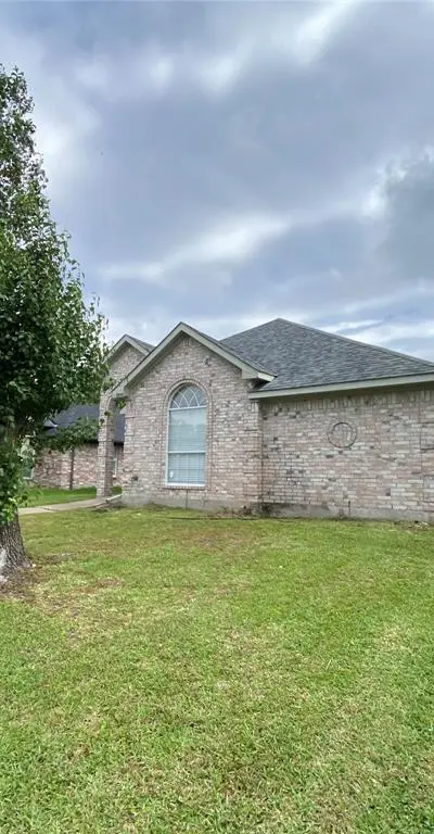 2800 Helen Lane, Mesquite TX 75181 - Photo 3