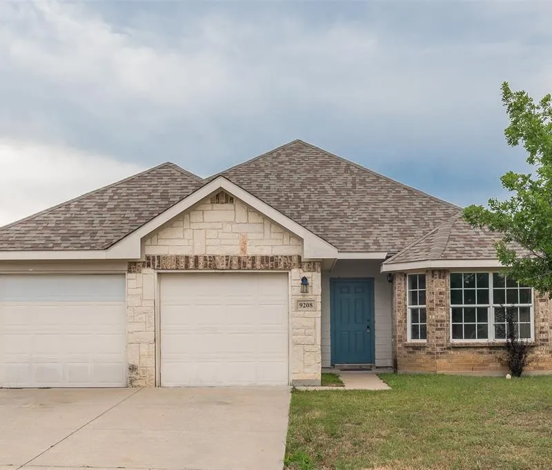 9208 Los Cabos Trail, Fort Worth TX 76177