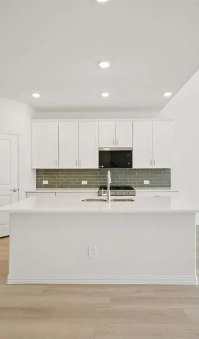 2412 Nicole Drive, Denton TX 76208 - Photo 3