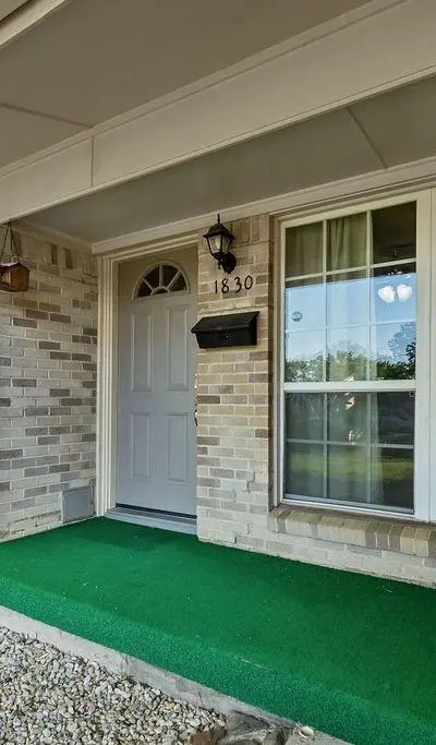 1830 Pleasant Run Road, Carrollton TX 75006 - Photo 2