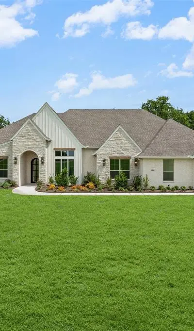 1008 Lorene Park, Weatherford TX 76087 - Photo 2