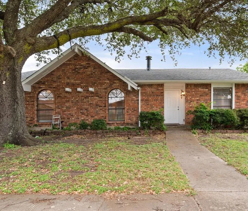 7247 Long Canyon Trail, Dallas TX 75249