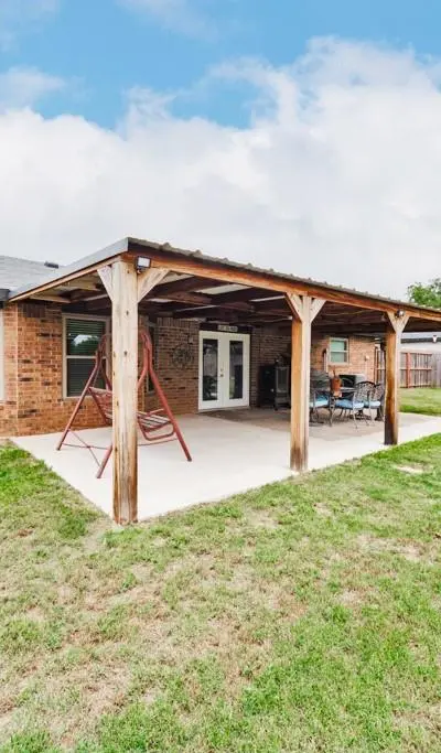 251 Alicia Street, Bowie TX 76230