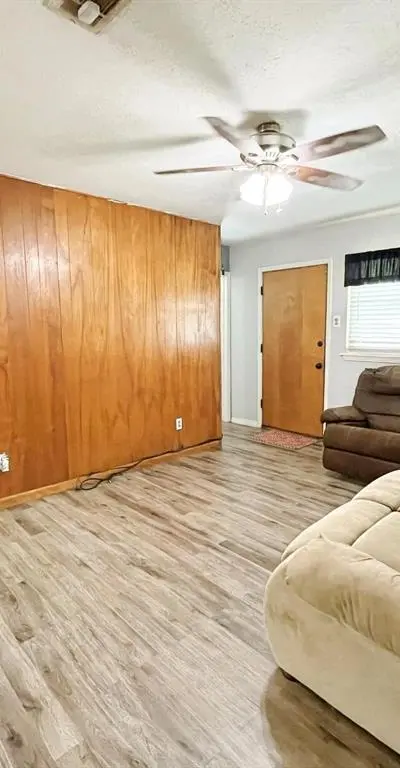 904 Miranda Drive, Mesquite TX 75149 - Photo 4