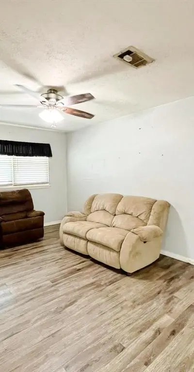 904 Miranda Drive, Mesquite TX 75149 - Photo 5