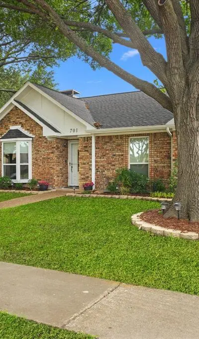 701 Sandy Creek Drive, Allen TX 75002 - Photo 3