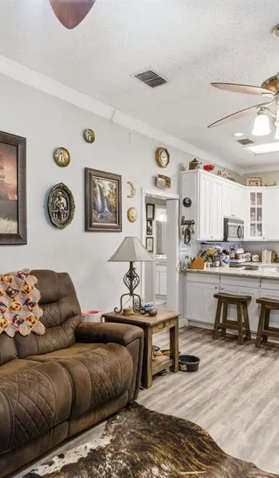 302 Tower Road, Rio Vista TX 76093