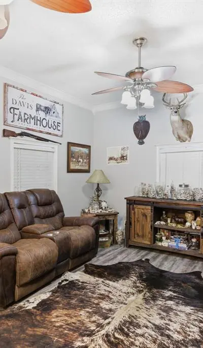 302 Tower Road, Rio Vista TX 76093 - Photo 5