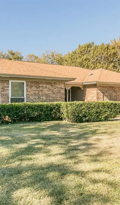7417 Timberhill Drive, North Richland Hills TX 76182 - Photo 3