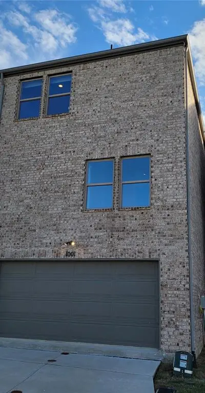 1001 Boyd Lane, Euless TX 76040 - Photo 3