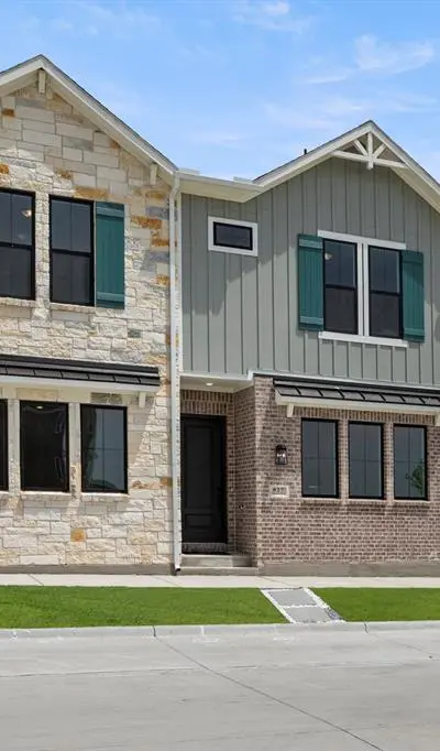 827 Pedernales Drive, Plano TX 75075 - Photo 2