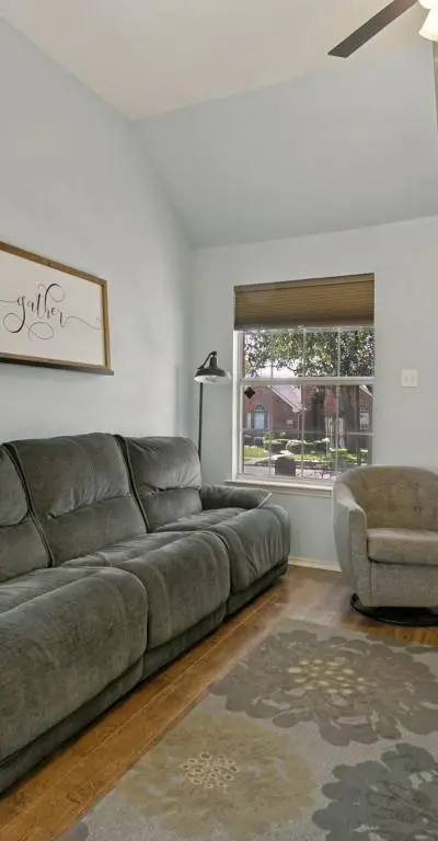 3673 Stockton Drive, Carrollton TX 75010 - Photo 4