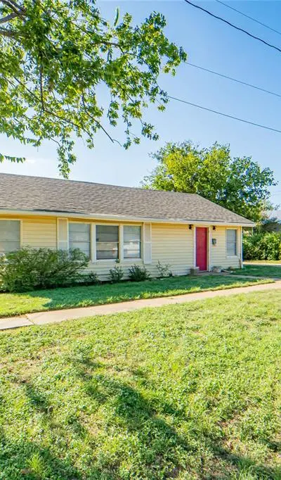 304 N Geneva Street, Breckenridge TX 76424 - Photo 4