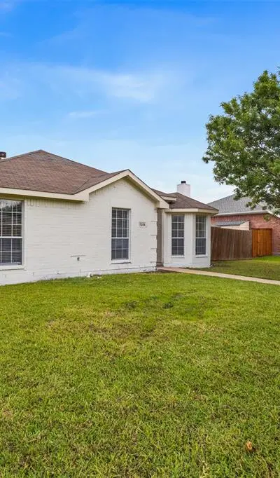 7205 Airline Drive, Rowlett TX 75089 - Photo 2