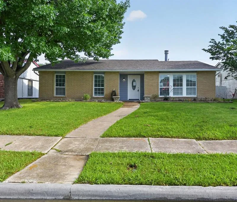 9017 Millwood Drive, Rowlett TX 75088