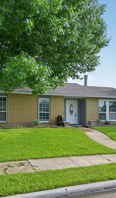 9017 Millwood Drive, Rowlett TX 75088 - Photo 3
