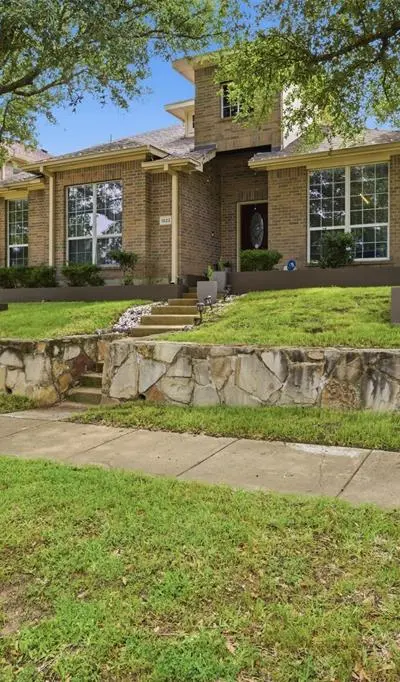 1922 Rustic Creek Drive, Garland TX 75040 - Photo 2