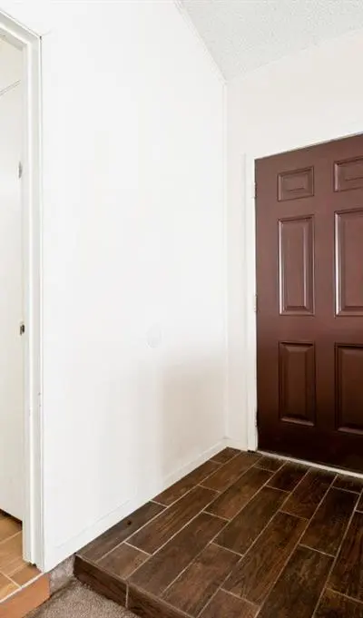 3544 Esplendor Avenue, Irving TX 75062 - Photo 3