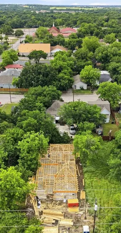 306 Royal Street, Cleburne TX 76031