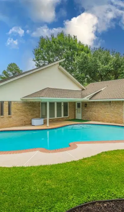 1000 Briarcliff Drive, Arlington TX 76012 - Photo 3