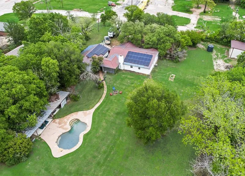 1809 N Trinity Road, Denton TX 76208