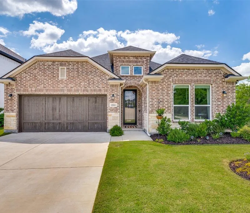 104 Lakeview Drive, Oak Point TX 75068