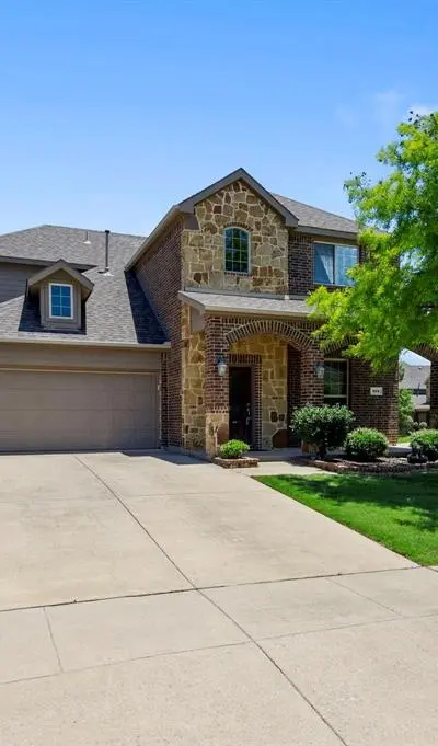 913 Lampassas Trail, McKinney TX 75072 - Photo 2