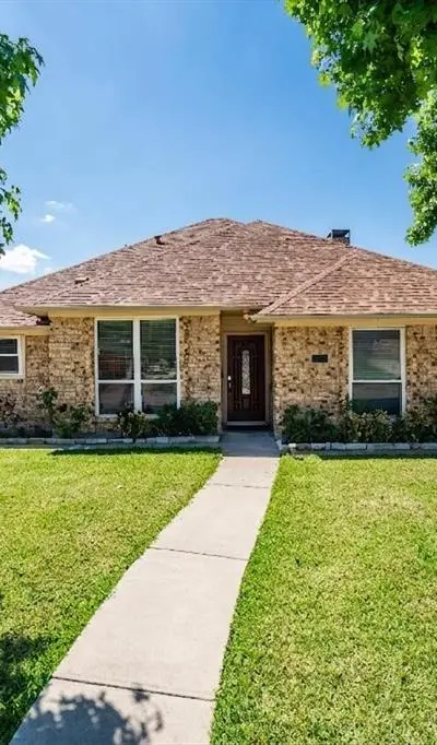 4925 Longwood Court, Irving TX 75038