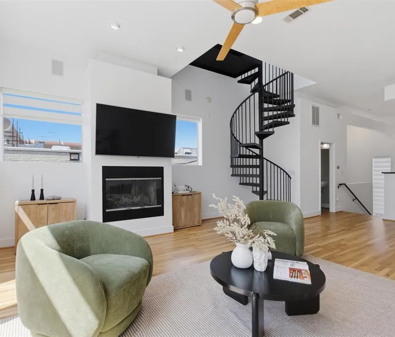 2111 Clark Street # H, Dallas TX 75204