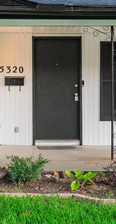 5320 Palmer Drive, Haltom City TX 76117 - Photo 2