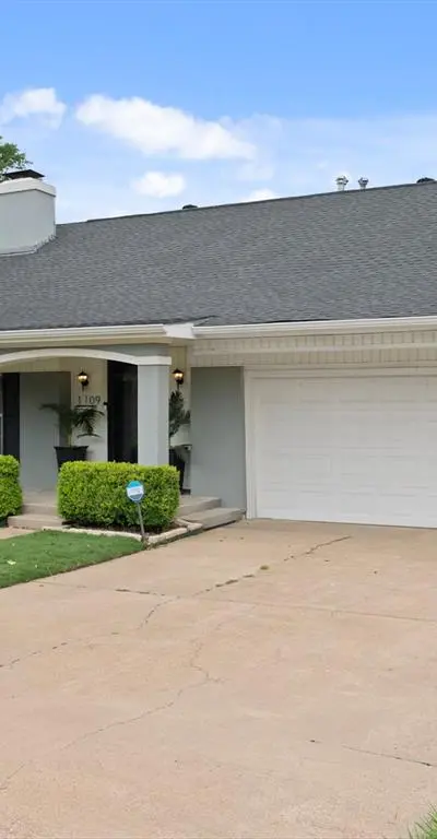 1109 Hadrian Court, Irving TX 75062 - Photo 2