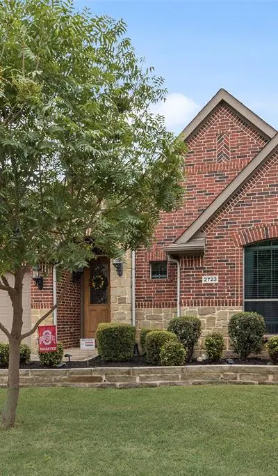 2723 Ponce De Leon, Grand Prairie TX 75054
